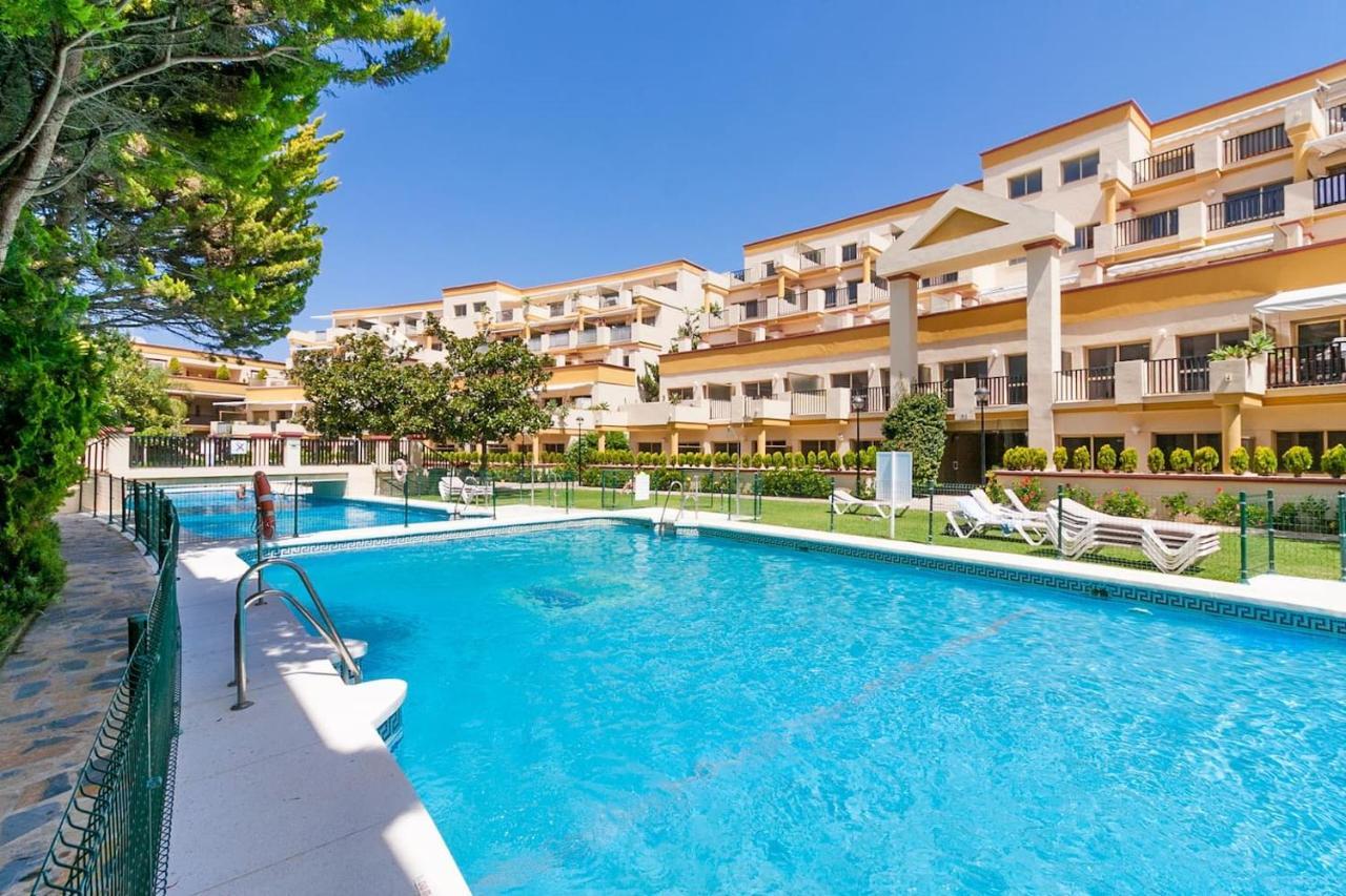 Oleholidays 224 Romana Playa Con Vistas Al Mar Apartman Marbella Kültér fotó