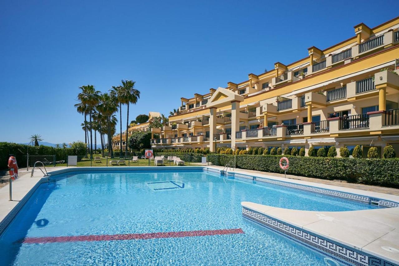 Oleholidays 224 Romana Playa Con Vistas Al Mar Apartman Marbella Kültér fotó