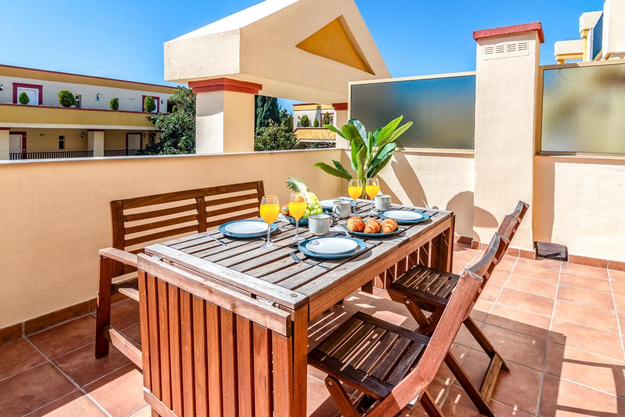 Oleholidays 224 Romana Playa Con Vistas Al Mar Marbella Kültér fotó